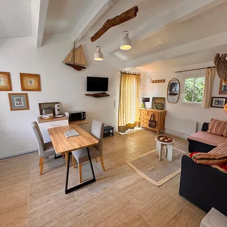 بيت للعطل Coup De Coeur ! Maisonnette Neuve A 300 M Du Port Et De La *