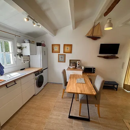 Hébergement de vacances Coup De Cœur ! Maisonnette Neuve à 300 M Du Port Et De La Ile d'Yeu